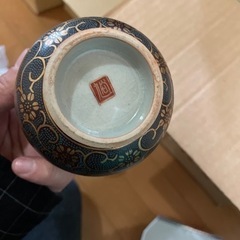 九谷焼の大きな湯呑み、工芸品の画像