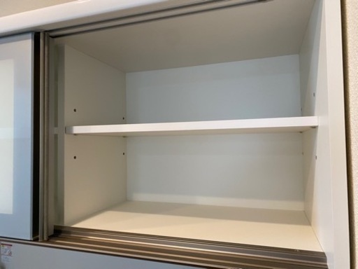 松田家具　食器棚