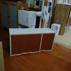 三枚扉収納(DIYの材料等にもいかがですか？)