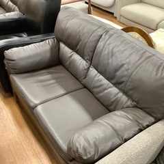 2.5人掛けソファー ニトリ レザーブラウン　紹介します!