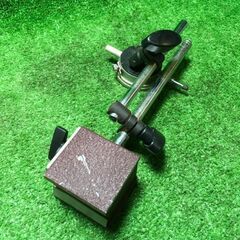 KANETEC MB-B マグネットベース ダイヤルゲージ付き【市川行徳店】【店頭取引限定】【ジャンク】管理番号：ITM1VR3XA0O8の画像