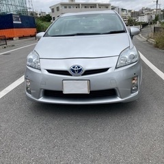 早い者勝ち　プリウスシルバーの画像