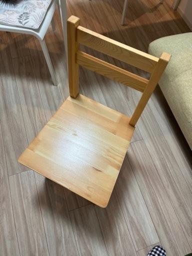 【美品】木製椅子を出品します。2つセット　北区王子駅付近