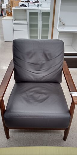 ★ジモティ割あり★  ソファー 黒 H×D×W クリーニング済み TJ440