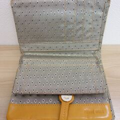 【No.21】FRAME WORK 多収納 二つ折り財布 イエローの画像