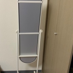 全身鏡の画像