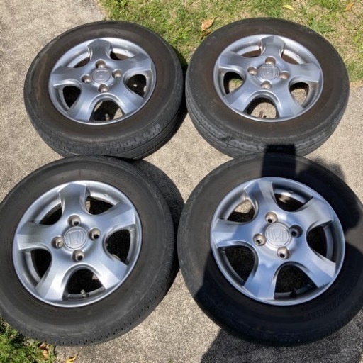 バモス純正タイヤホイール