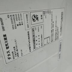 冷蔵庫、5体あります。の画像