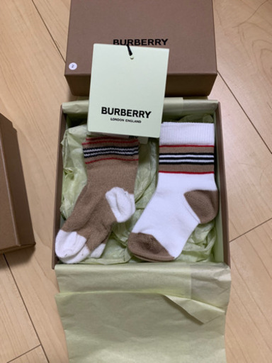 BURBERRY 新生児用 靴下 スタイ セット