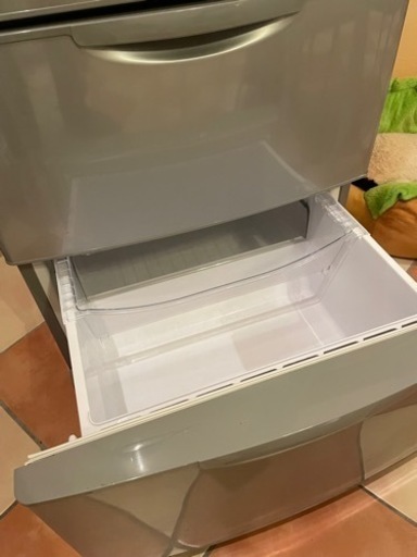 2015年製　AQUA 272L
