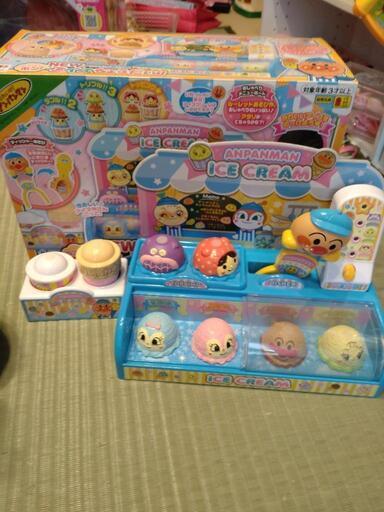 アンパンマン　アイスクリーム屋さん
