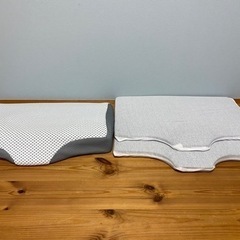 ニトリ　横向きがラクな枕　枕の画像