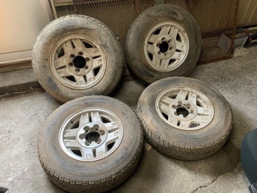 16インチ アルミホイール 6穴