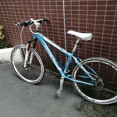 trek6000傷あり汚れありの画像