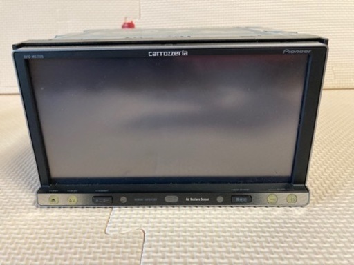 カーナビ　カロッツェリア　楽ナビ　AVIC-MRZ009