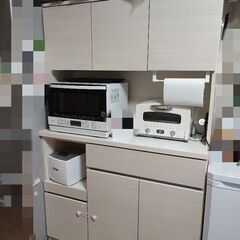 食器棚　高さ180　幅115