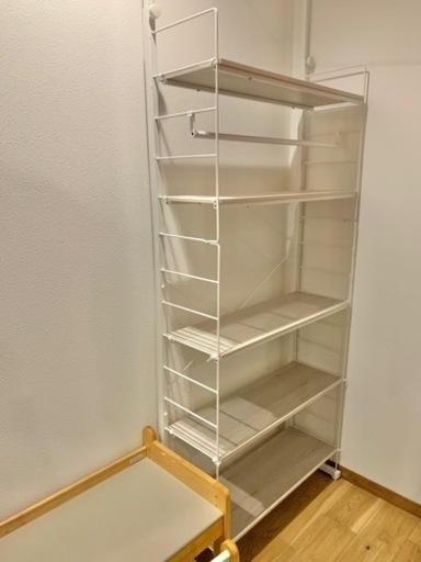 ニトリ　壁面収納棚