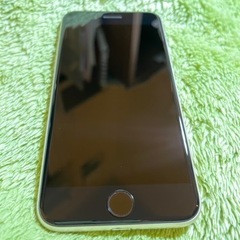 iPhone SE (第3世代) スターライト 128 GBの画像