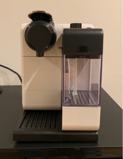 ネスプレッソ コーヒーメーカー 【F511WH】