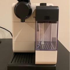 ネスプレッソ コーヒーメーカー 【F511WH】
