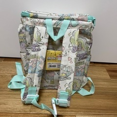 新品♥️スクエア型保冷リュックの画像