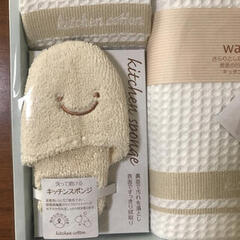 新品未開封　ギフト　ワッフルキッチンタオルL　タオルM 洗って磨けるキッチンスポンジの画像