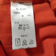 メンズ　オレンジTシャツの画像