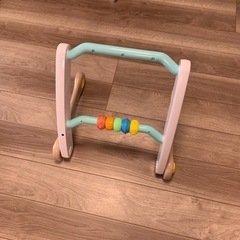 アンパンマン　ハイハイ歩き始め　おもちゃ　など