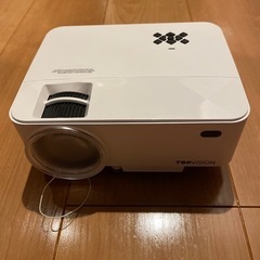 プロジェクター　HDMI  USB対応