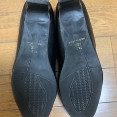 ☆大幅お値下げしました☆女性パンプス ブラックの画像