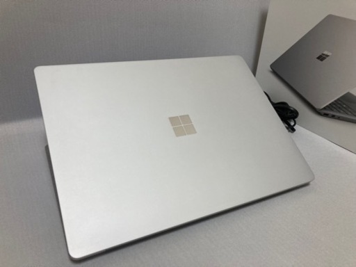 Office付きバッテリー劣化ほぼ無し♪Surface Laptop2
