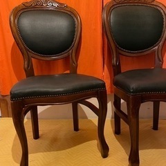 ダイニングチェア　2脚 ヨーロピアン　アンティーク家具　輸入家具