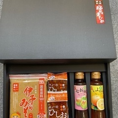 (お取引中)ギノー味噌　伊予みそ.ドレッシング.ひしお6点セットの画像