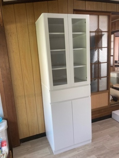 LOWYA食器棚未使用品