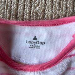 Baby Gap ロンパースの画像
