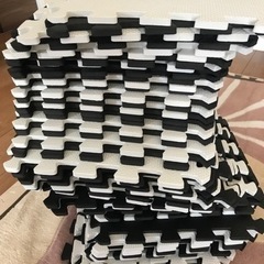 パズルマット　80枚プラスα