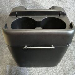 車載用ゴミ箱兼ドリンクホルダーの画像