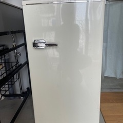 冷蔵庫　ホワイト