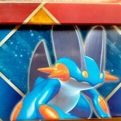 🐭PoKeMoN カードゲーム 海外版ブリキ缶 2015 ブラジル？ レア物 購入特典付き！？の画像