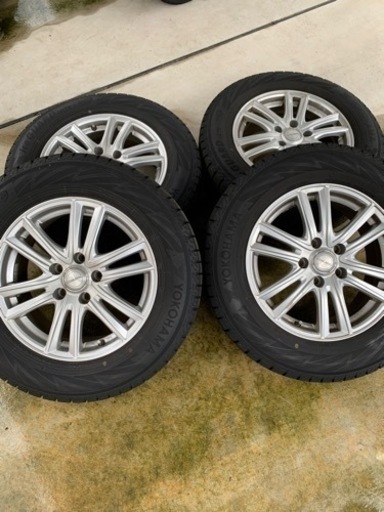 アルファード　スタッドレスタイヤ　ヨコハマアイスガード7