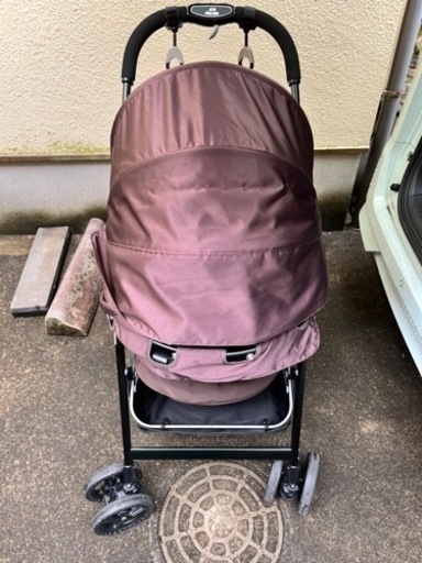 ペットカート　コンビ　ミリクラン