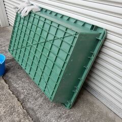 プラ舟　トロ舟　金魚　購入額の約半額  美品  使用僅たった２回 底に商品タグ残  左官  建設  土木  工事  モルタル セメント  育苗土  工具  道具 の画像