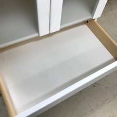 K2304-554 キッチンキャビネット 白 中古美品の画像