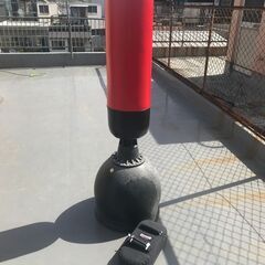 スタンド型サンドバッグ