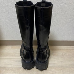 SLYのブーツの画像