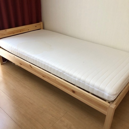 無印良品シングルベッド　ニトリのマットレス