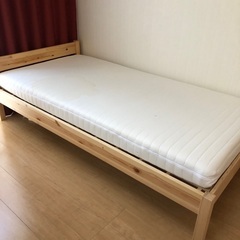 無印良品シングルベッド　ニトリのマットレス