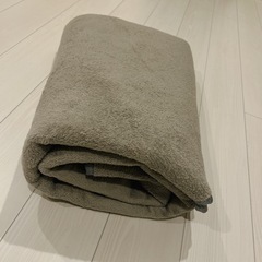 大きめの円形ラグの画像