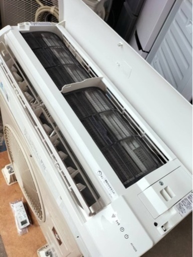 シャープ　エアコン　AY-H22S-W　2019年製　6畳用●AA04G003
