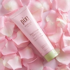 Pixi Ultra Luxe Rose-Infused Skintreats Setの画像